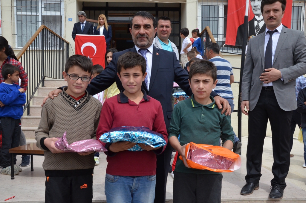 23 nisan 11